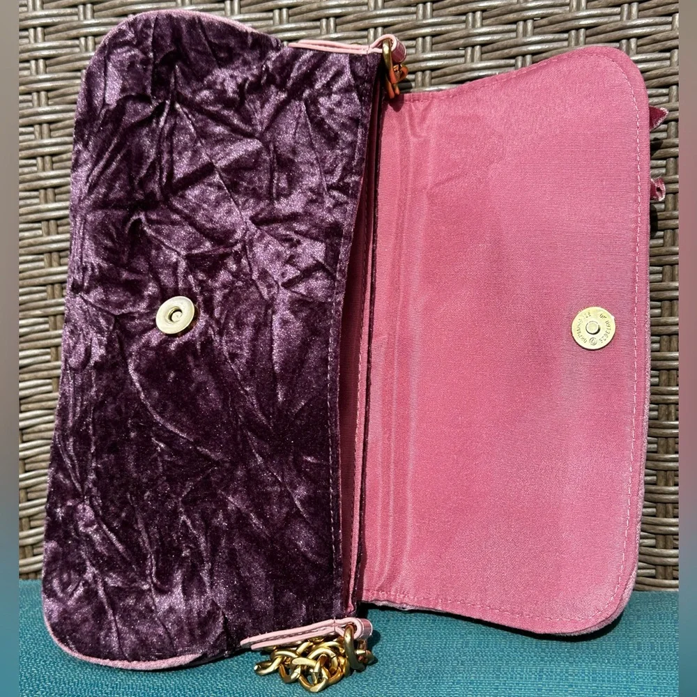 PINK PURPLE VELVET 3/D Florals Chain Shoulder Clutch Vintage Pretty part to find